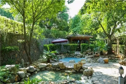 漳州龍佳山(shān)莊教育基地(dì)